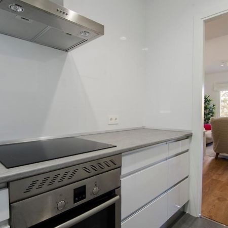 2 Bedrooms 2 Bathrooms Furnished - Bernabeu - Business Area With Terrace - Minty Stay マドリード エクステリア 写真