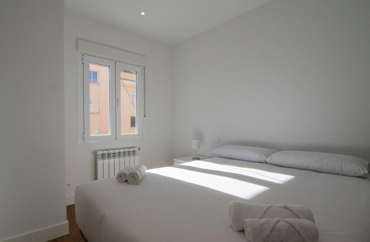 2 Bedrooms 2 Bathrooms Furnished - Bernabeu - Business Area With Terrace - Minty Stay マドリード エクステリア 写真