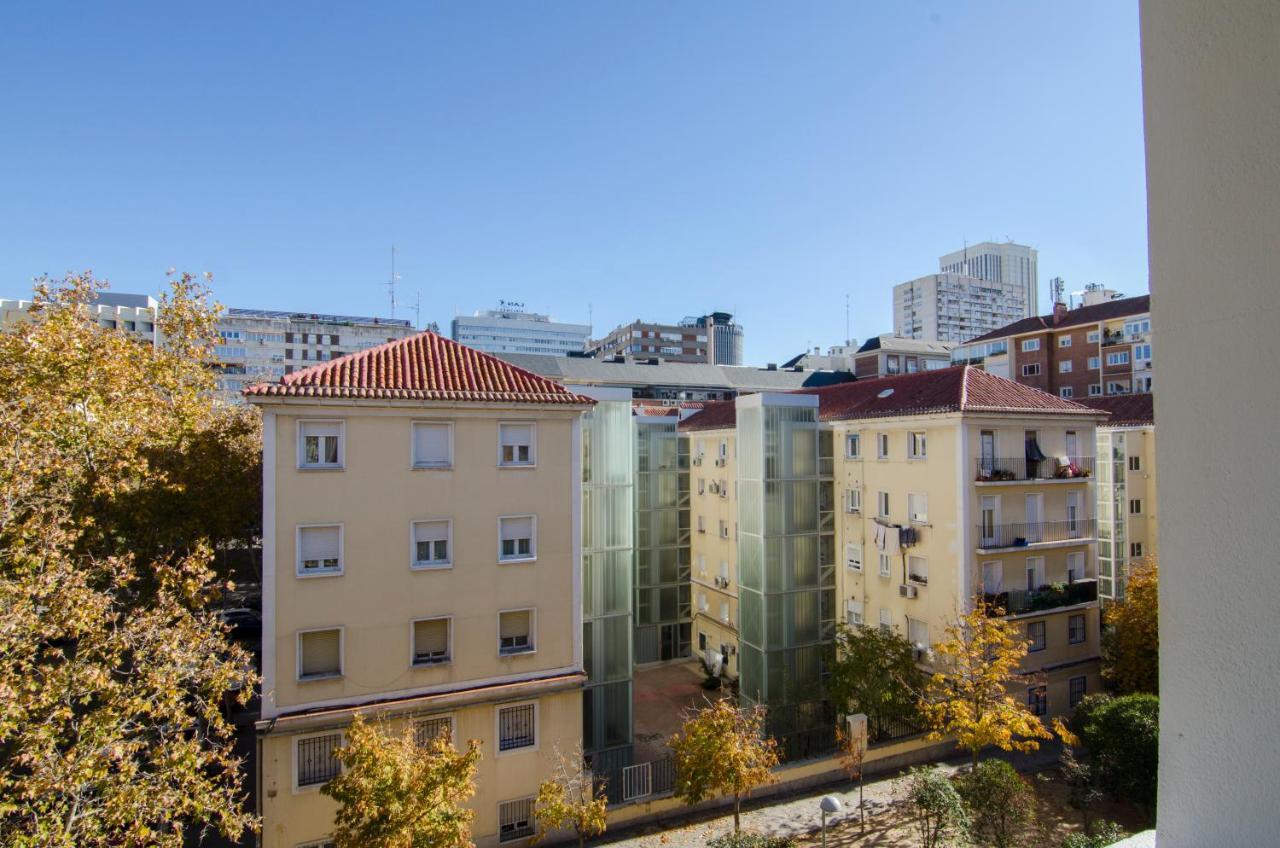 2 Bedrooms 2 Bathrooms Furnished - Bernabeu - Business Area With Terrace - Minty Stay マドリード エクステリア 写真