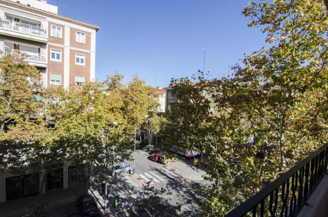 2 Bedrooms 2 Bathrooms Furnished - Bernabeu - Business Area With Terrace - Minty Stay マドリード エクステリア 写真