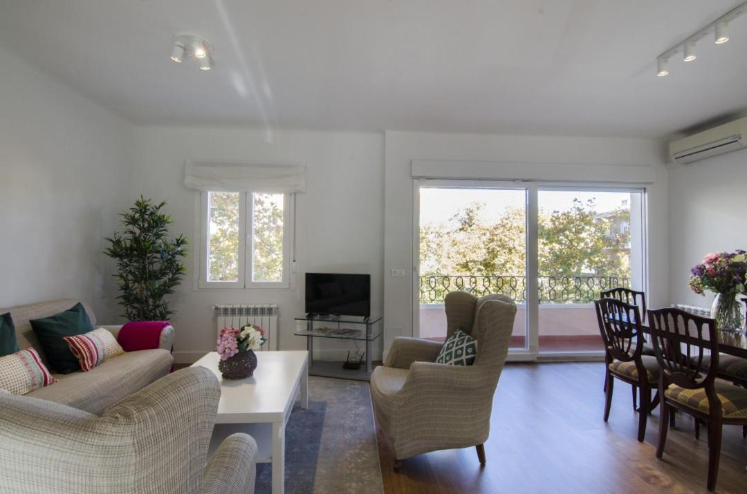 2 Bedrooms 2 Bathrooms Furnished - Bernabeu - Business Area With Terrace - Minty Stay マドリード エクステリア 写真