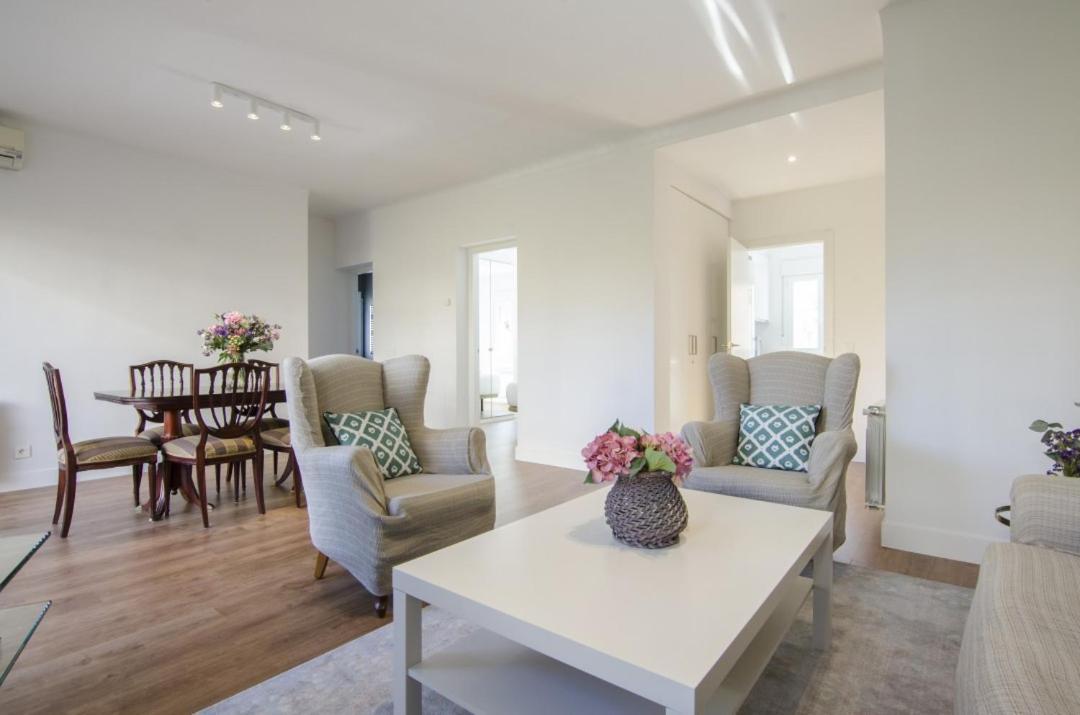 2 Bedrooms 2 Bathrooms Furnished - Bernabeu - Business Area With Terrace - Minty Stay マドリード エクステリア 写真